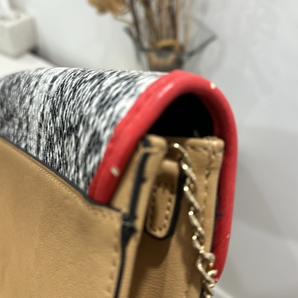 Neiman Marcus Crossbody Bag - Picture 5 of 5